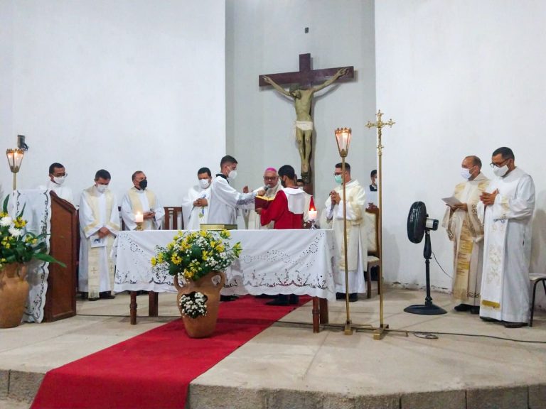 Boquira: Missionárias Do Santíssimo Sacramento E Maria Imaculada 